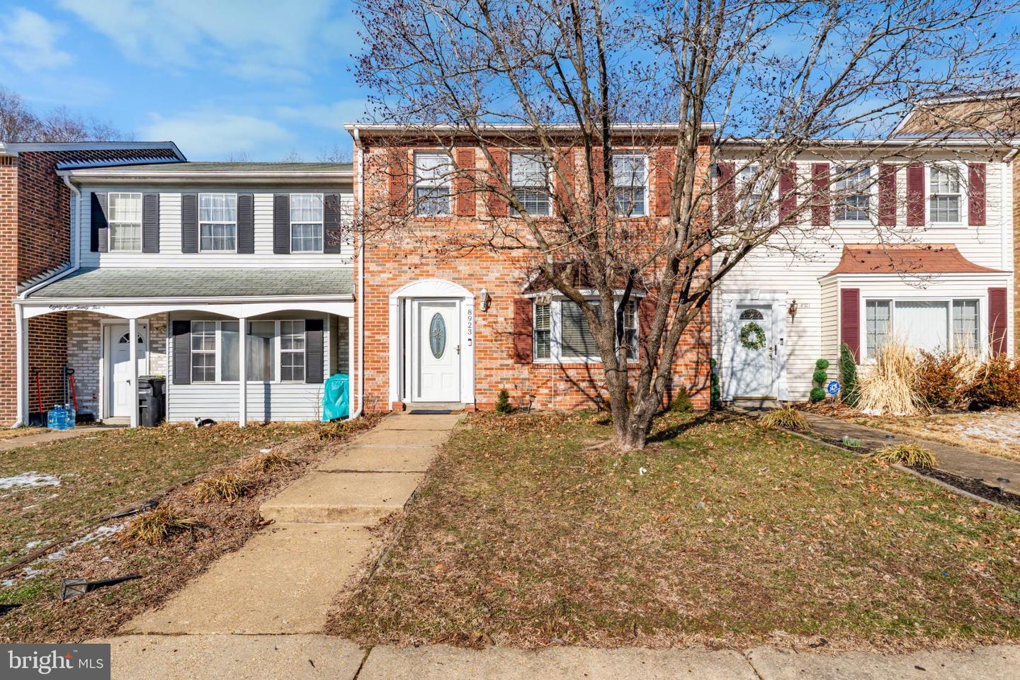 8923 Simeon Ct Property Photo 1