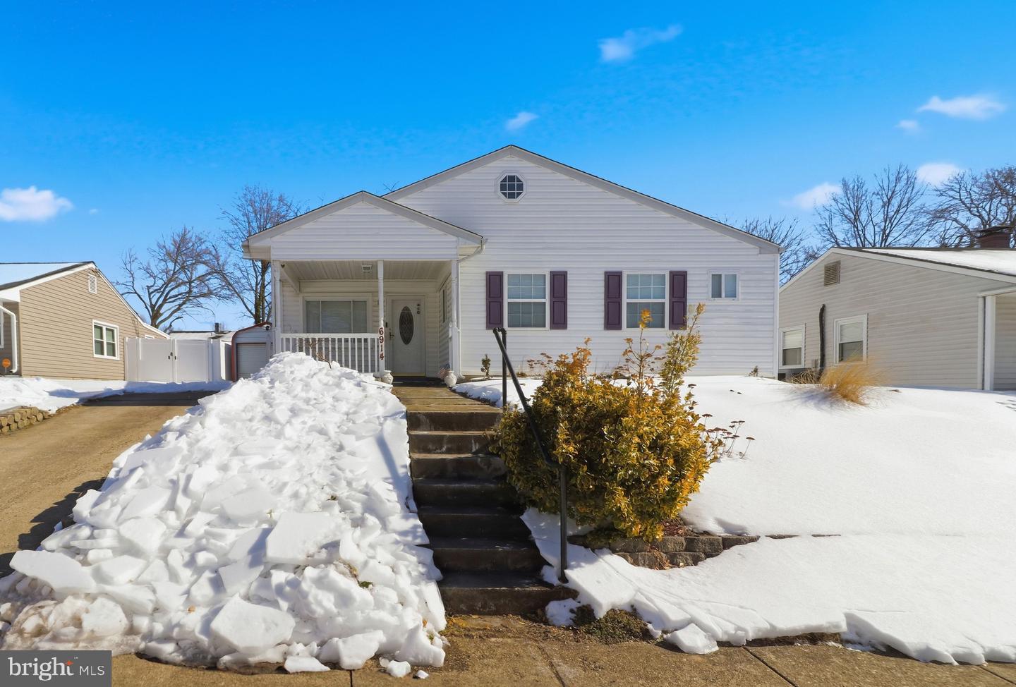 6914 Elkins Ave Property Photo 26