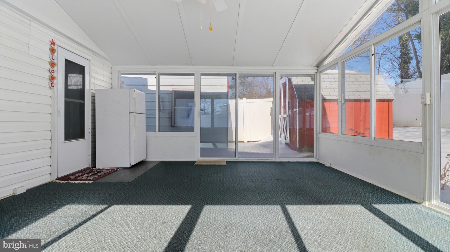 6914 Elkins Ave Property Photo 32