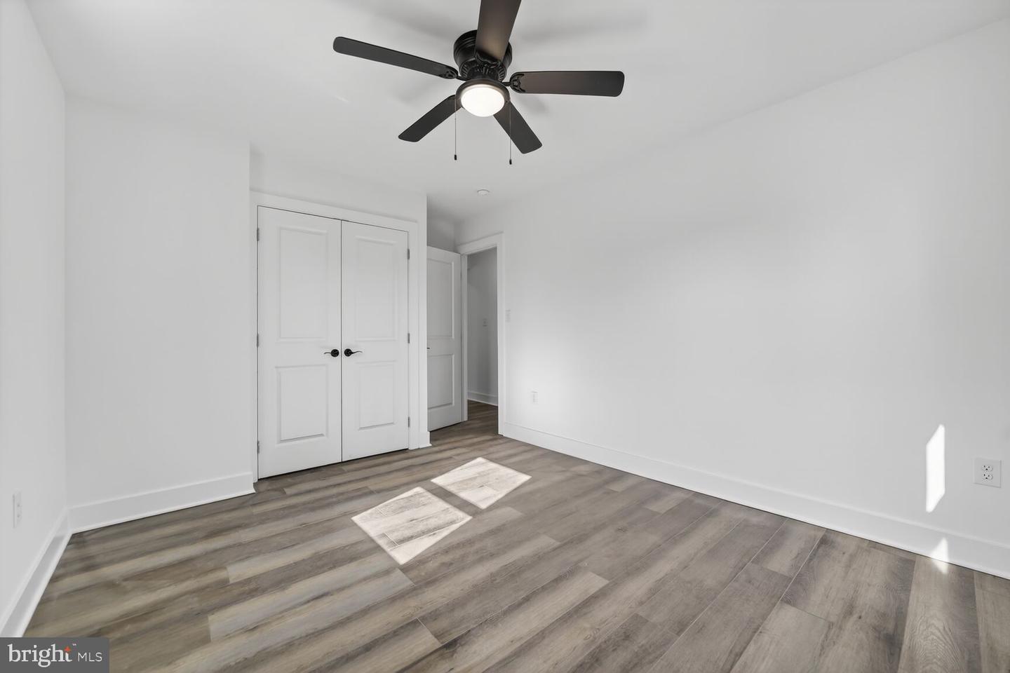 4312 Vine St Property Photo 17