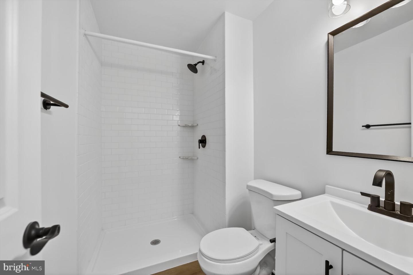 4312 Vine St Property Photo 21