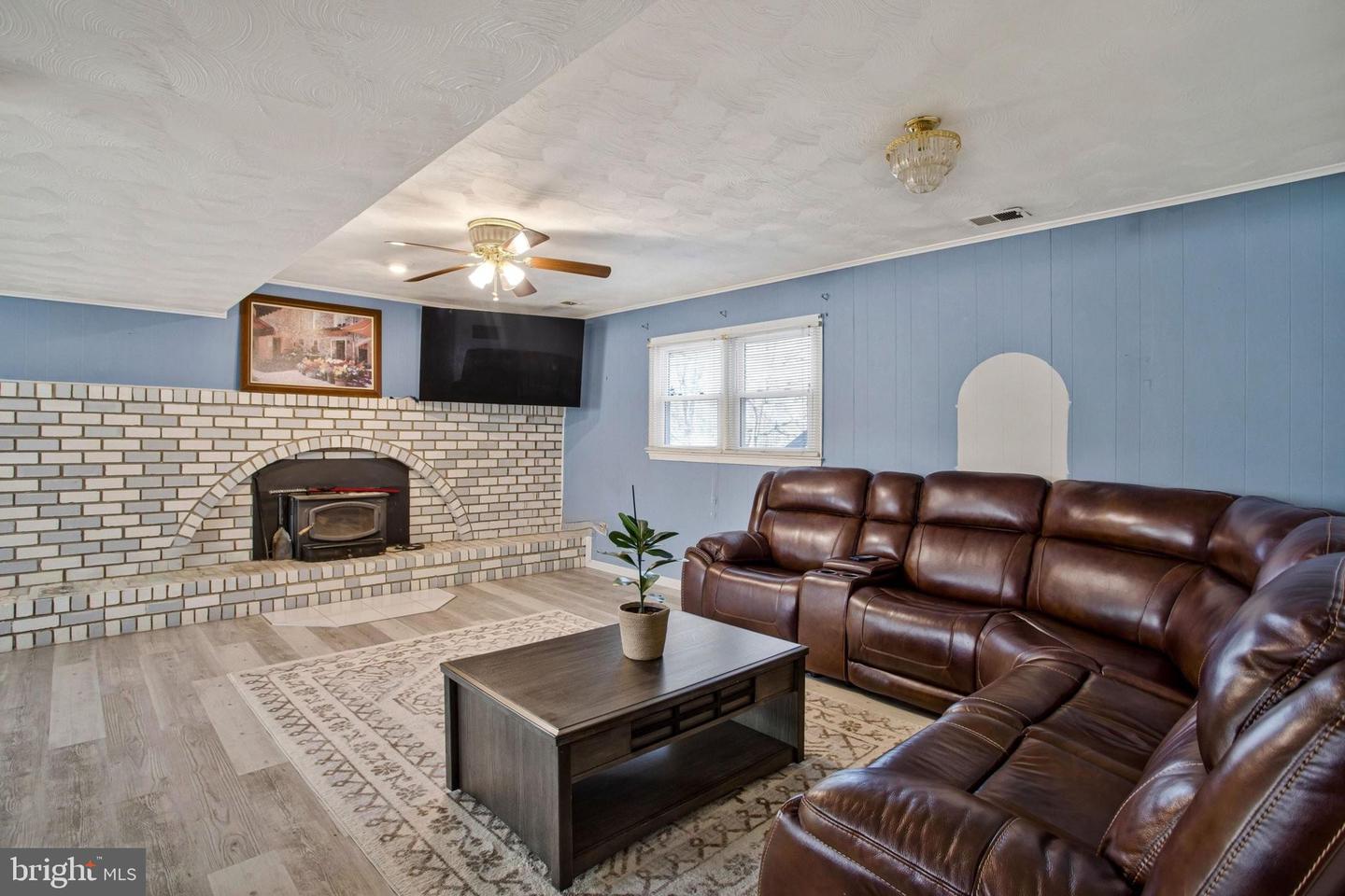 16808 River Airport Rd Property Photo 2