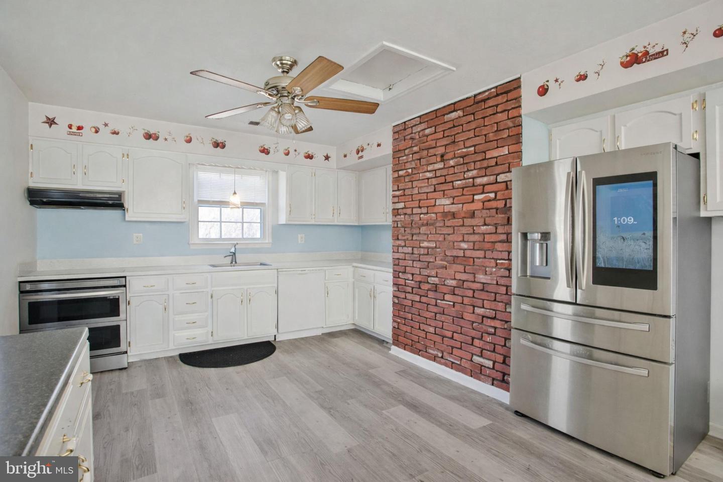 16808 River Airport Rd Property Photo 5