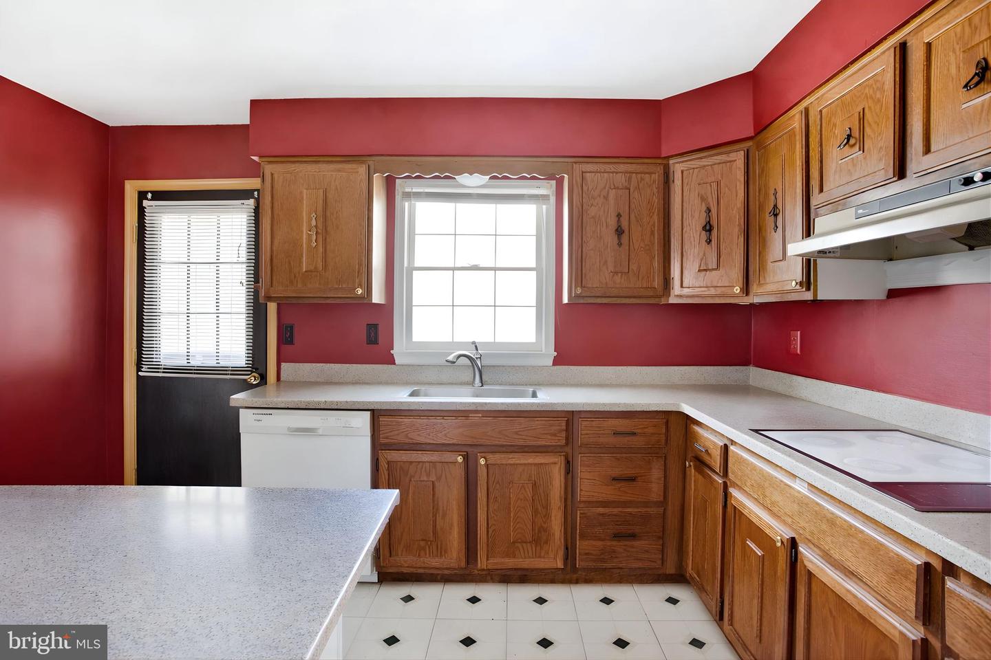 16808 River Airport Rd Property Photo 9