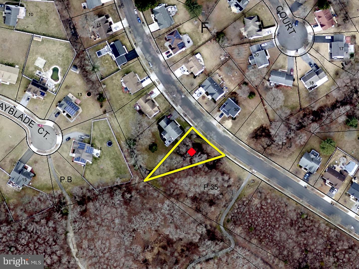 7013 Perrywood Rd Property Photo 1