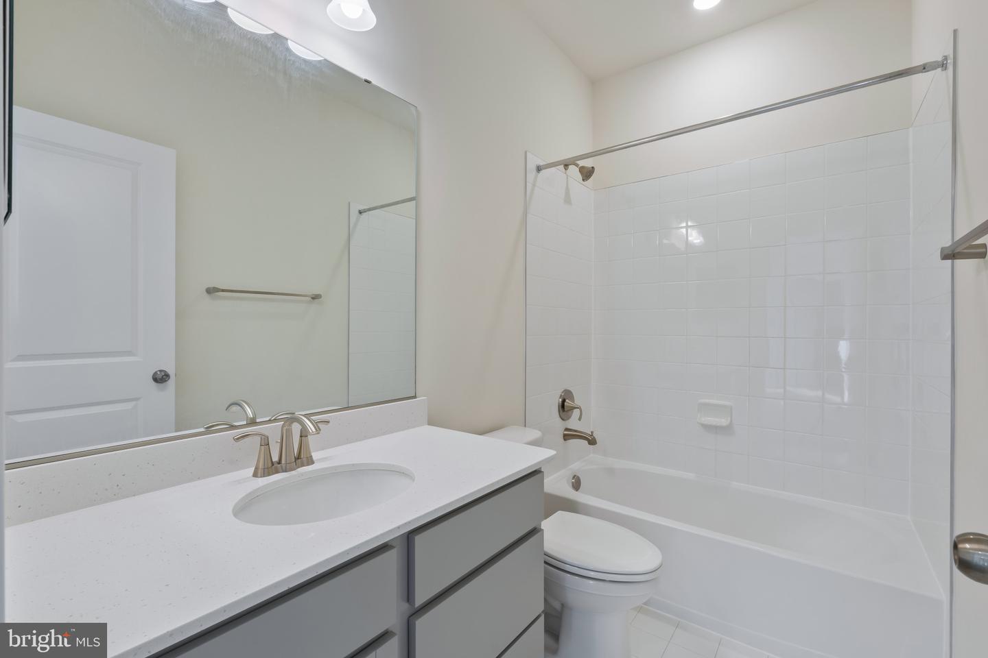16630 Tortola Dr Property Photo 13