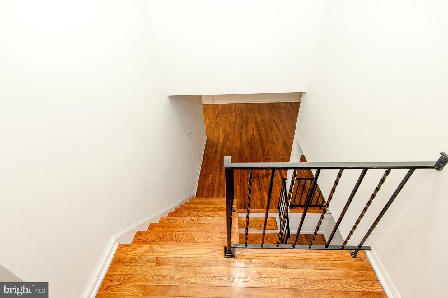 8912 Keewatin Rd Property Photo 23