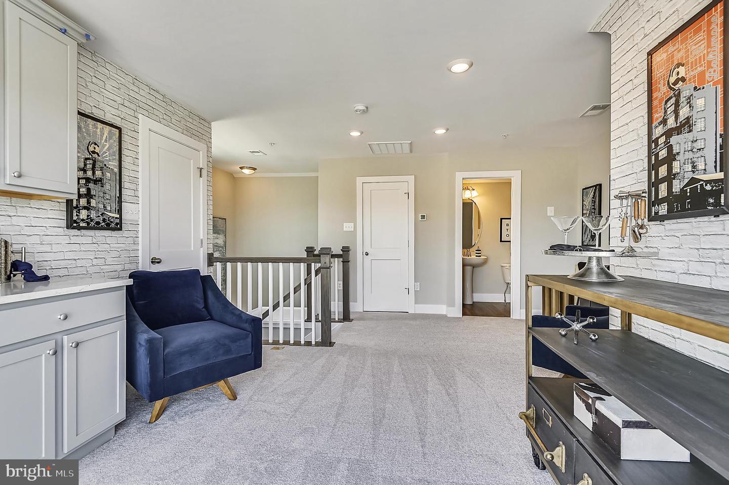 16601 Breezeway Alley Property Photo 33