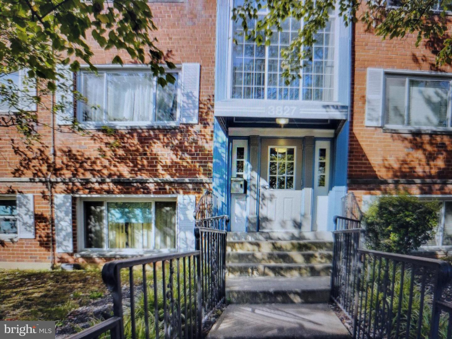 3827 Hamilton St #d-203 Property Photo 1