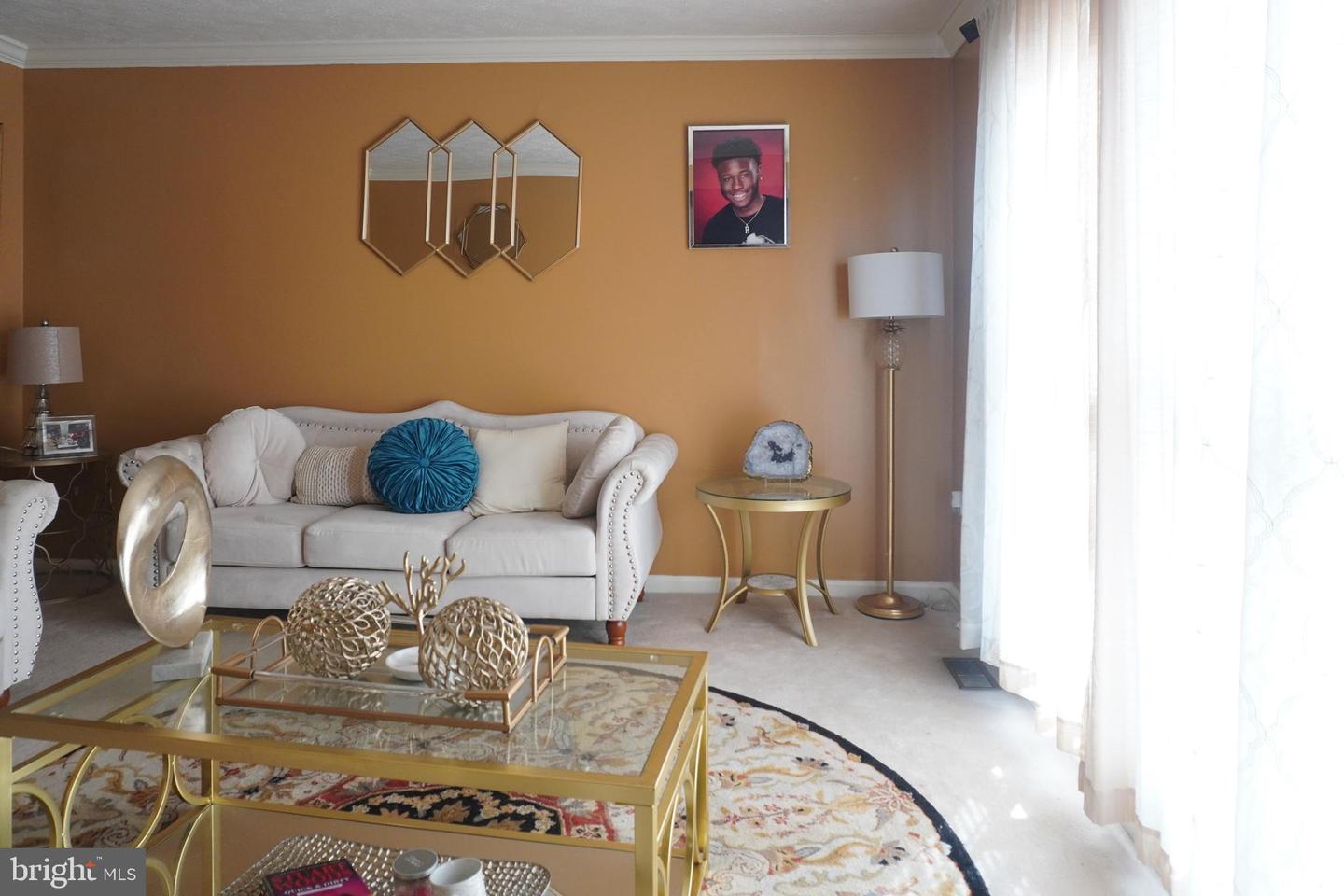 1511 Kingsgate St Property Photo 3