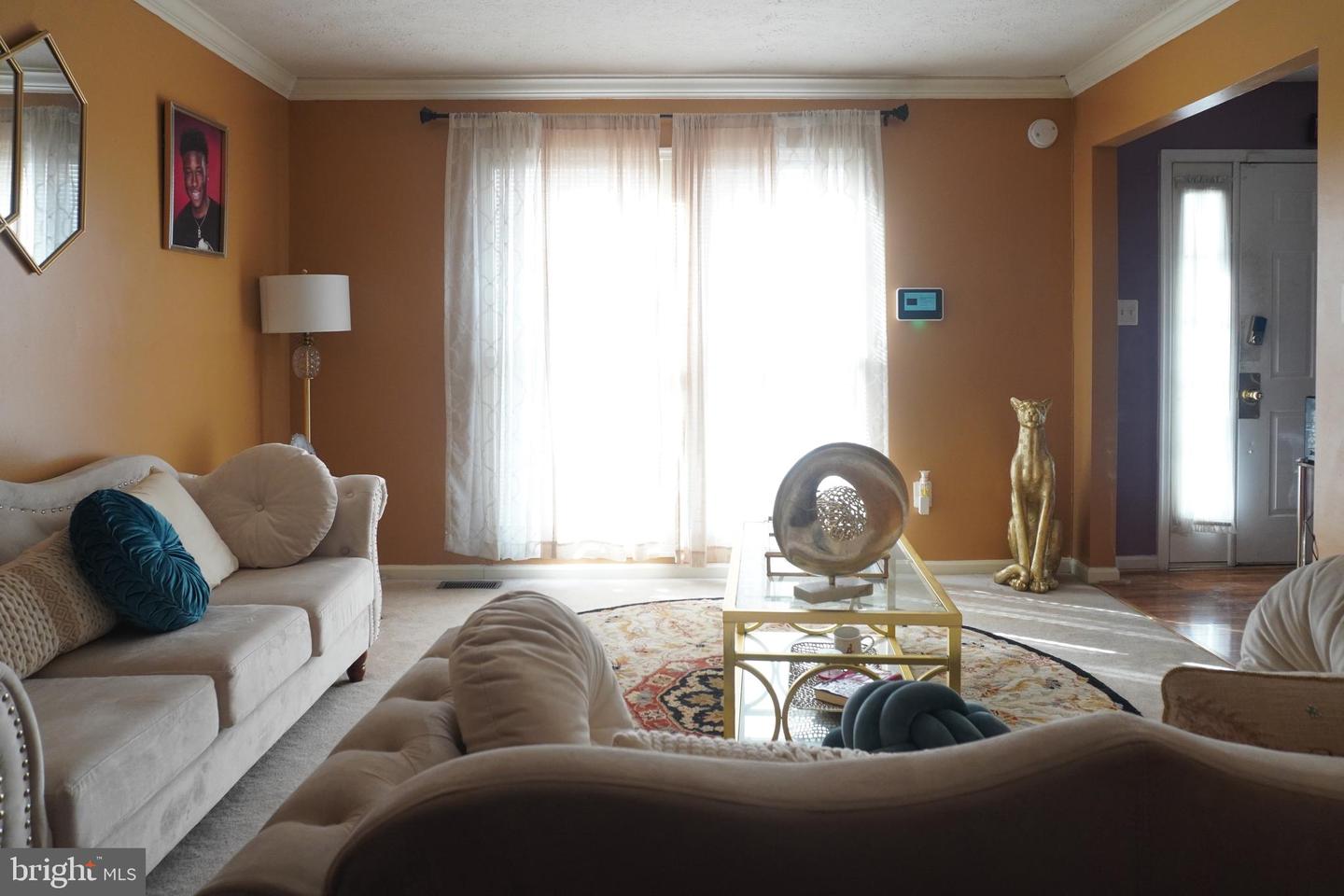 1511 Kingsgate St Property Photo 4