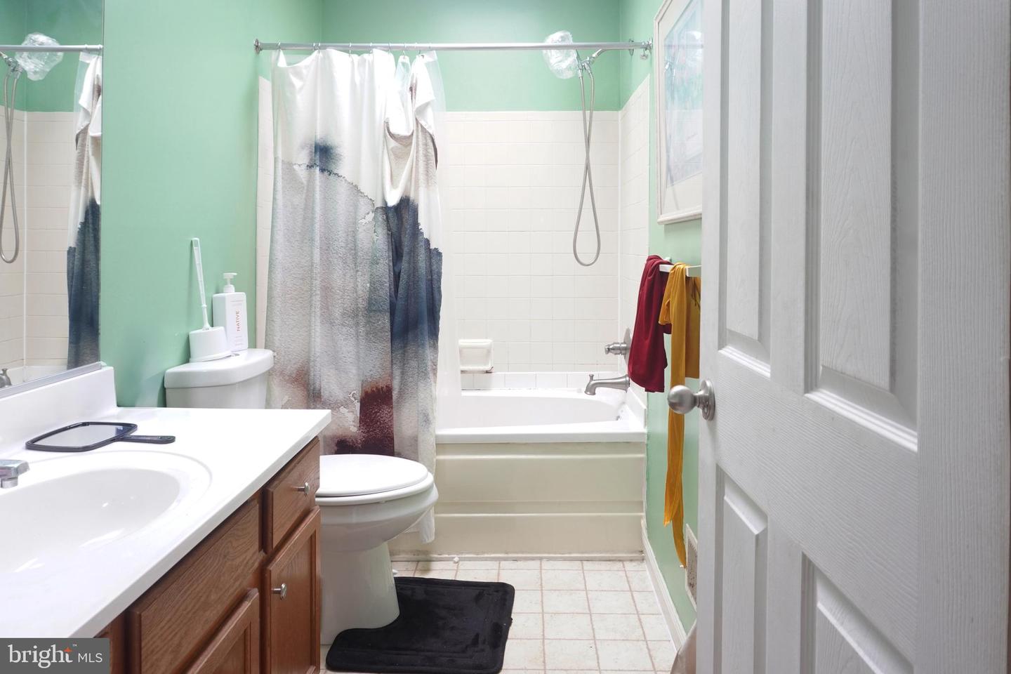 1511 Kingsgate St Property Photo 16