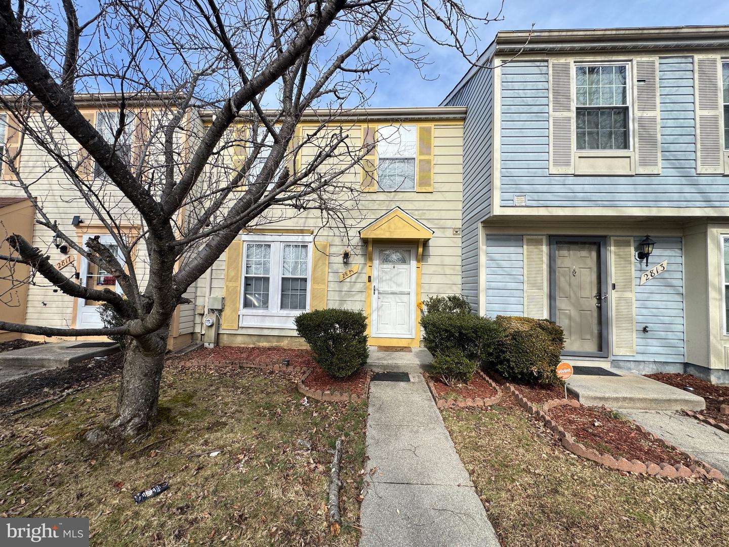 2815 Nomad Ct E Property Photo 1