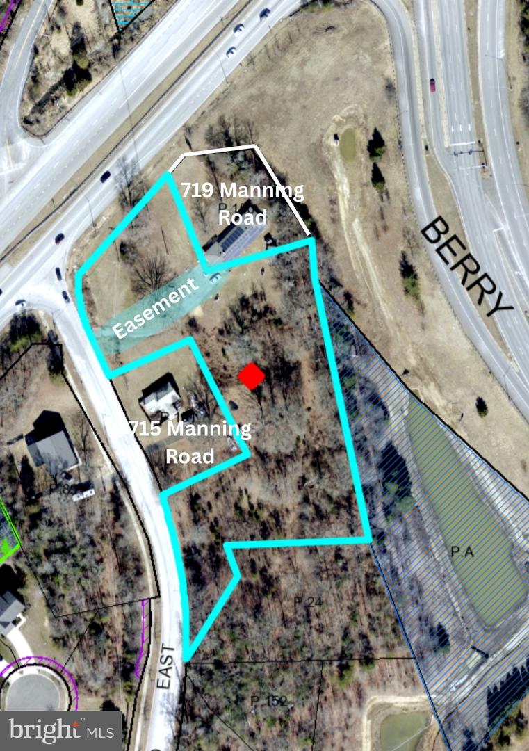 717 MANNING RD E