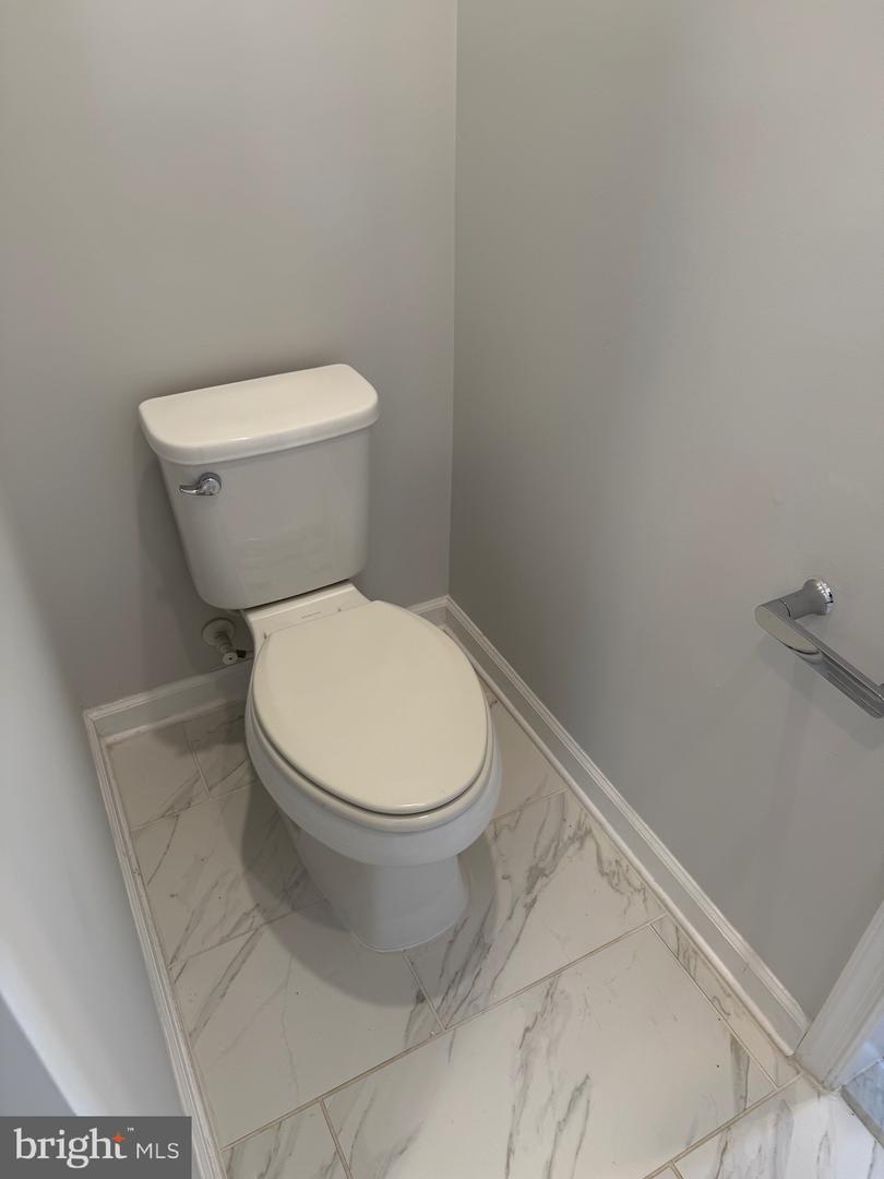 620 Leigh Way Property Photo 11