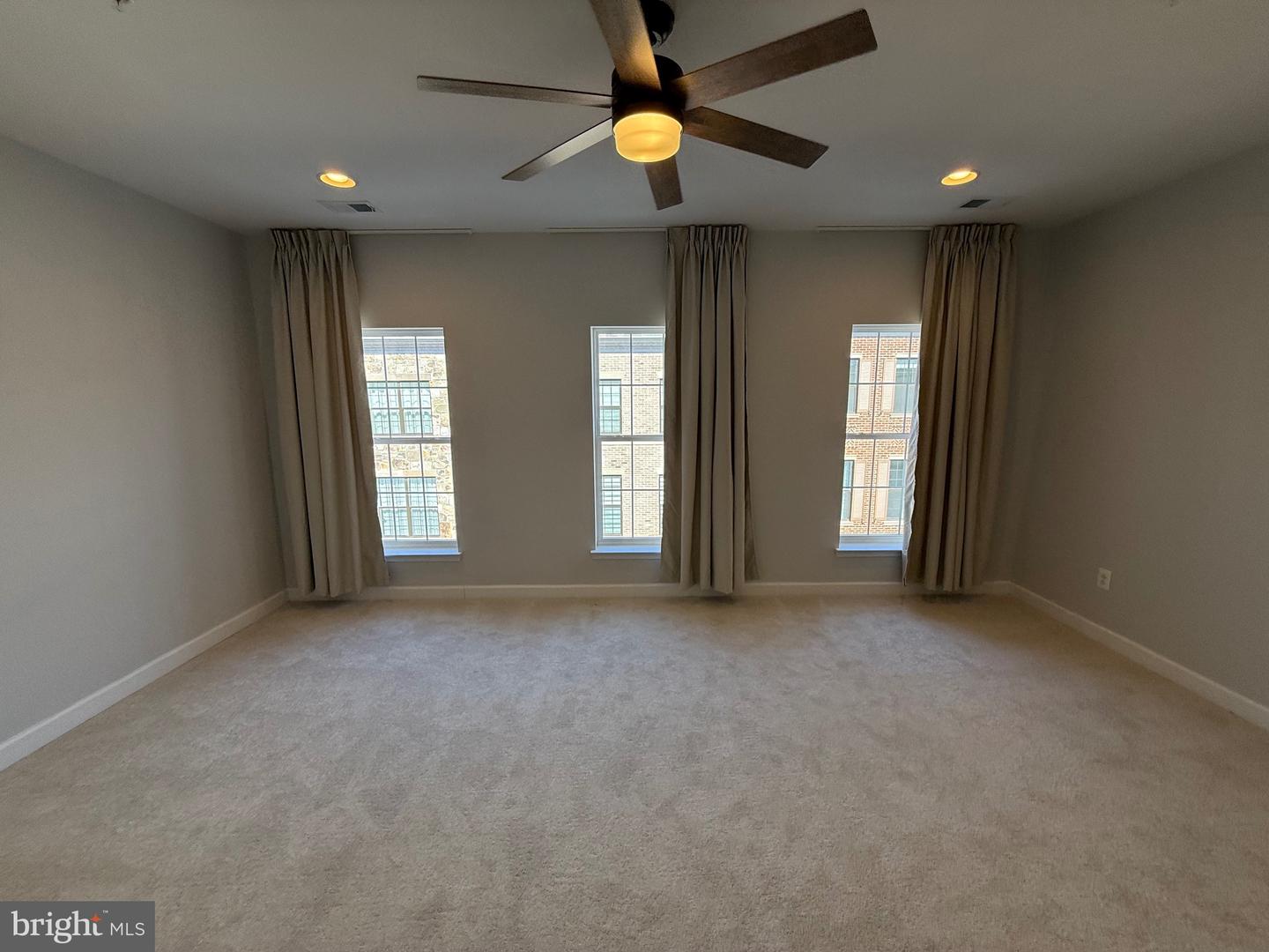 620 Leigh Way Property Photo 15