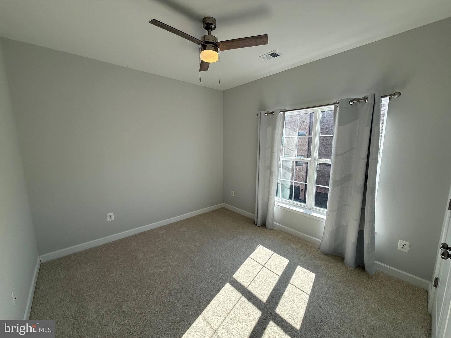 620 Leigh Way Property Photo 20