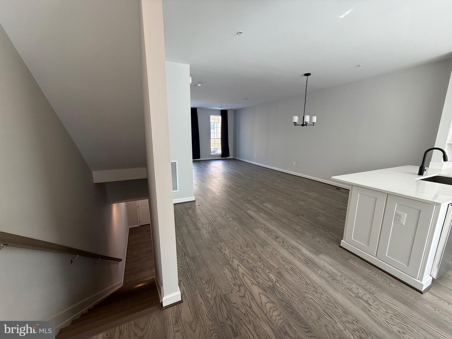 620 Leigh Way Property Photo 27