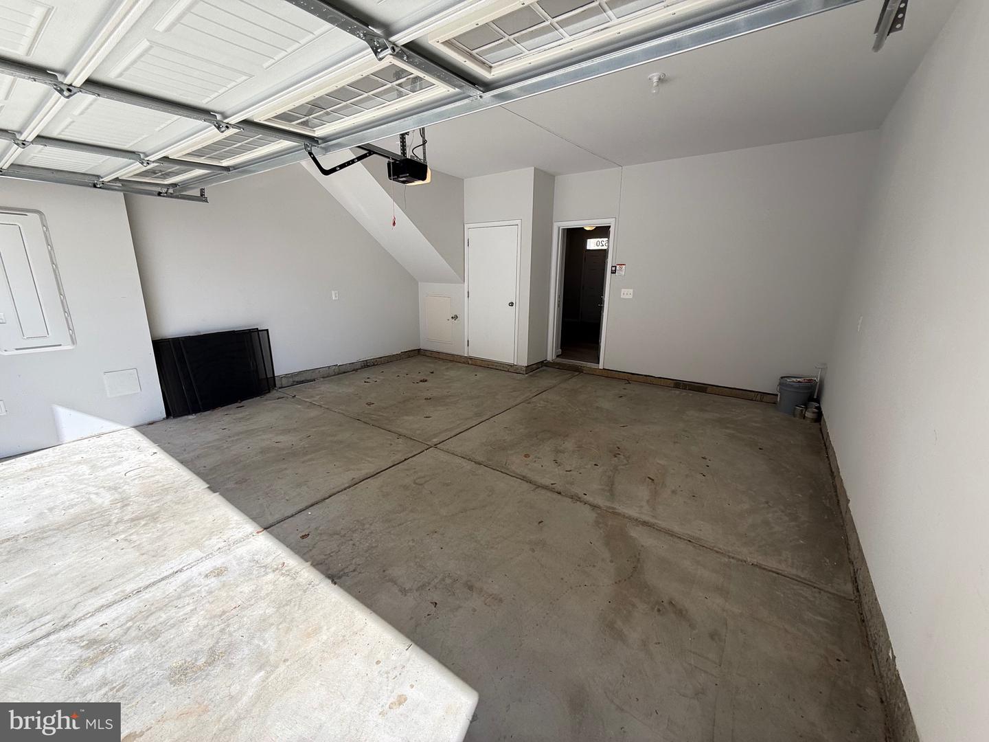 620 Leigh Way Property Photo 30