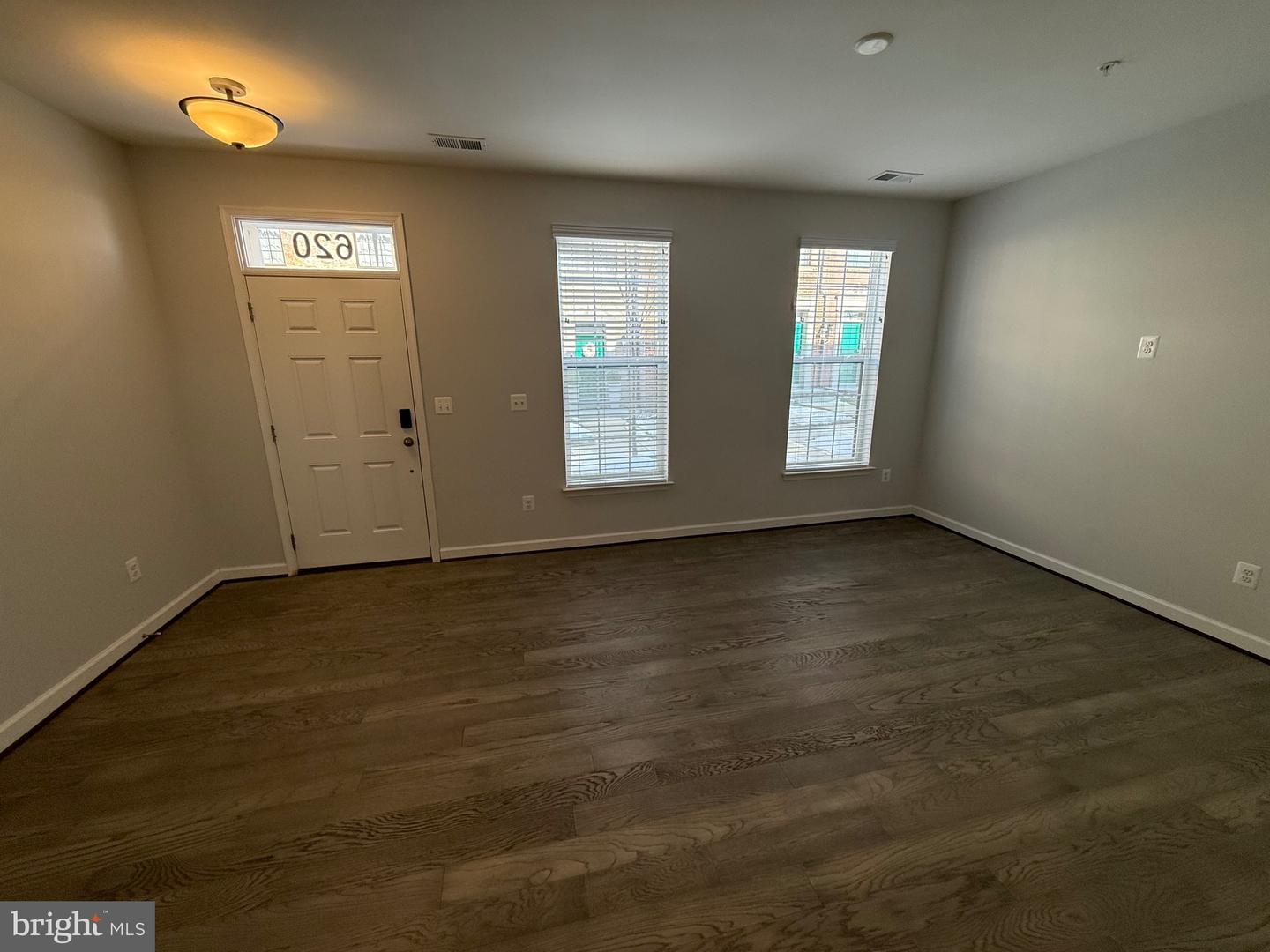 620 Leigh Way Property Photo 33