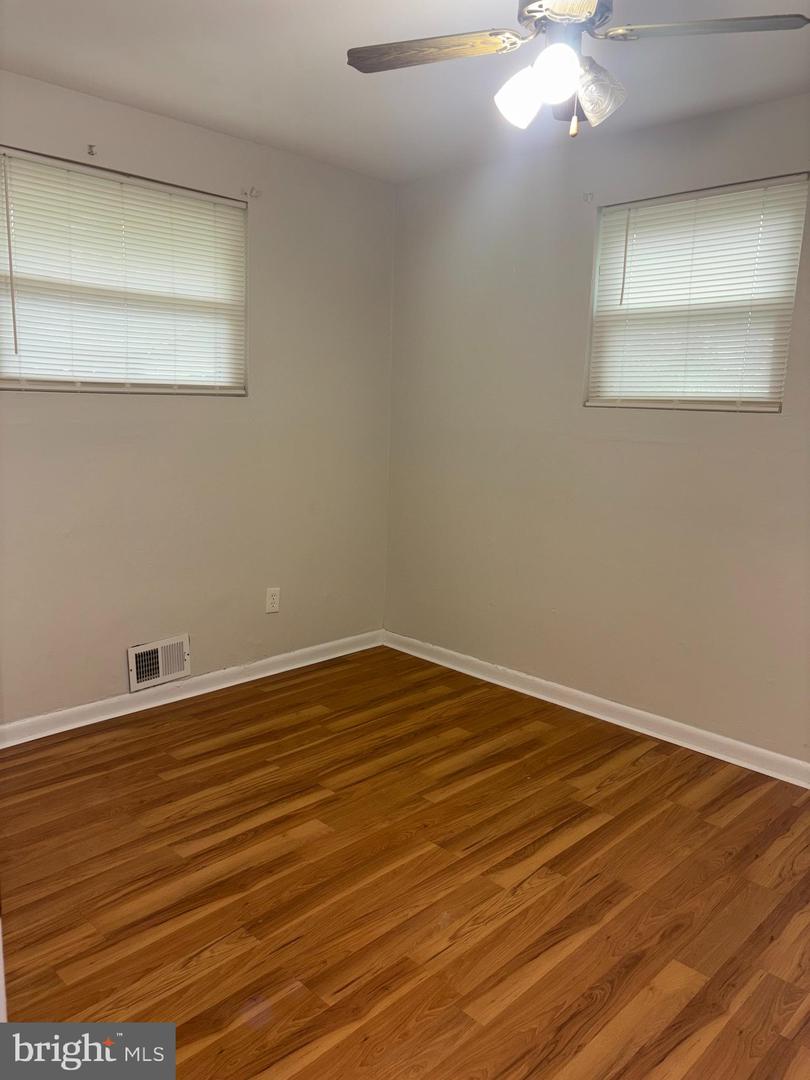 18217 Aquasco Rd Property Photo 8