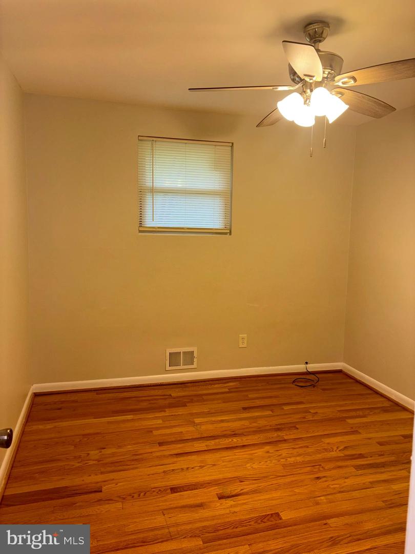 18217 Aquasco Rd Property Photo 10