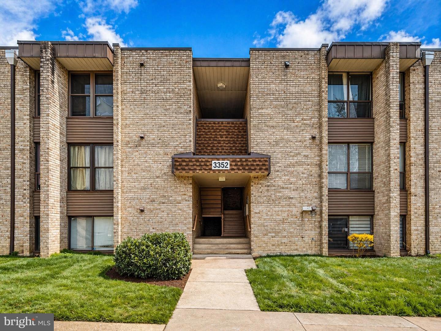 3352 Huntley Square Dr #a2 Property Photo 1