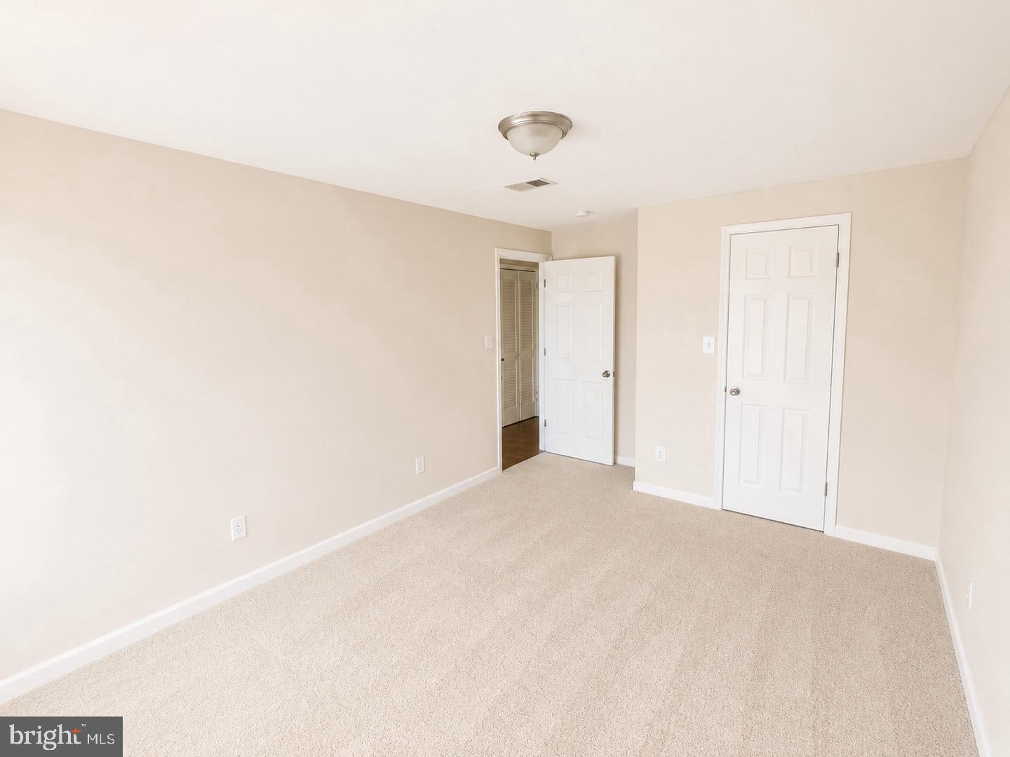 3352 Huntley Square Dr #a2 Property Photo 20