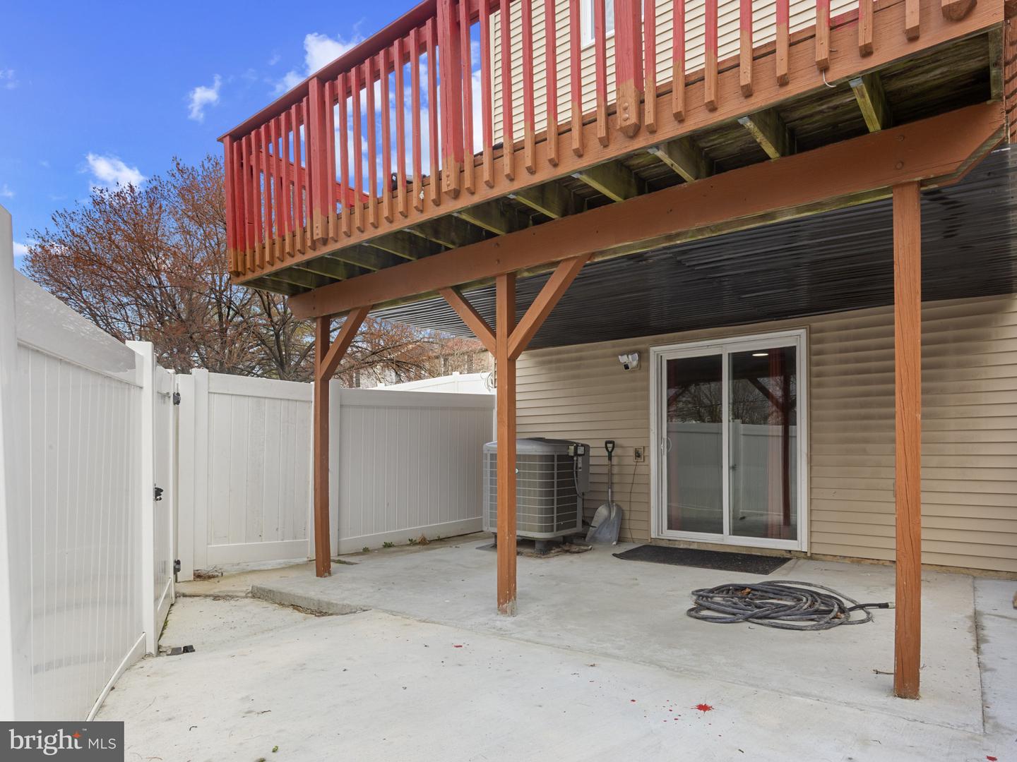 11213 Westport Dr Property Photo 23