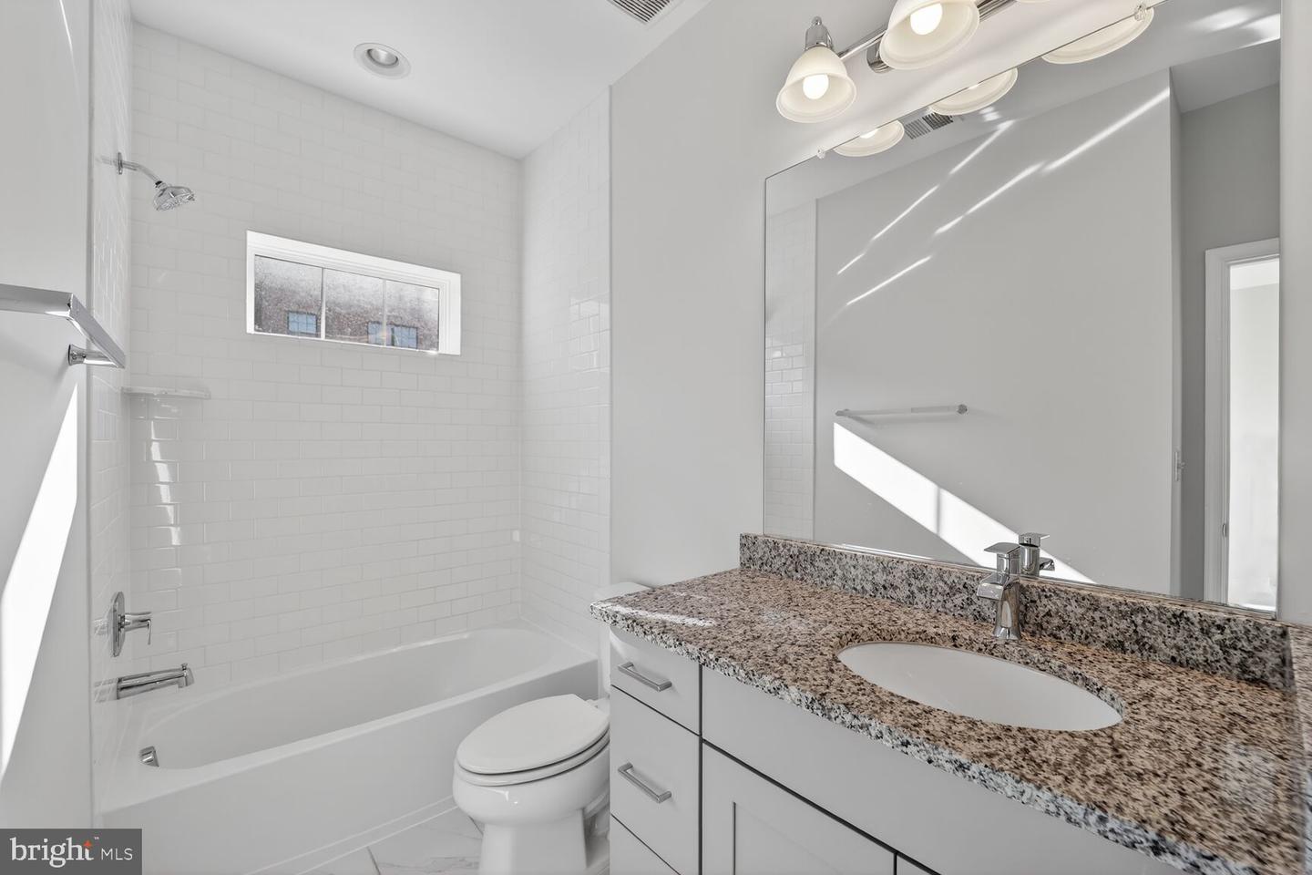 620 Leigh Way Property Photo 14
