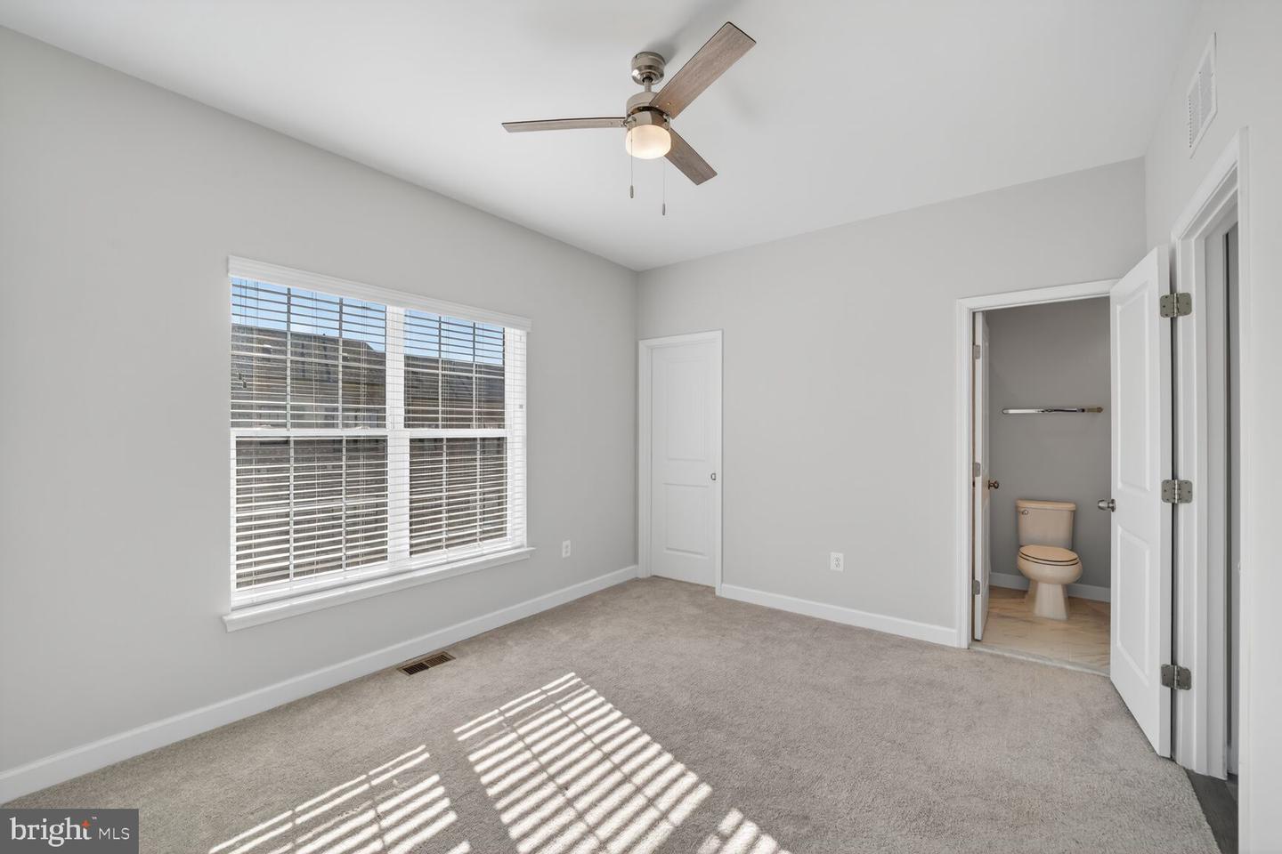 620 Leigh Way Property Photo 23