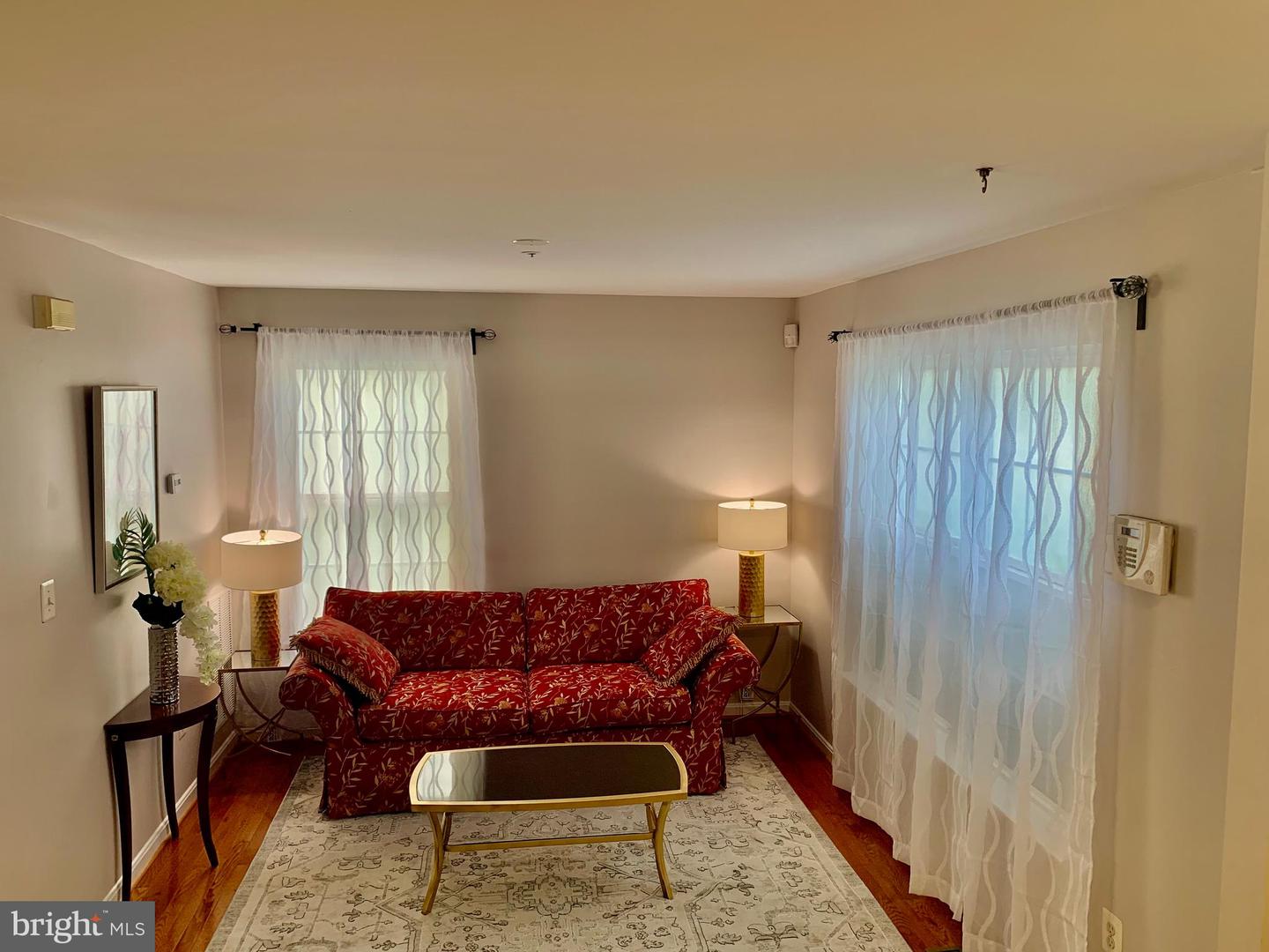 2104 Sayan Property Photo 40