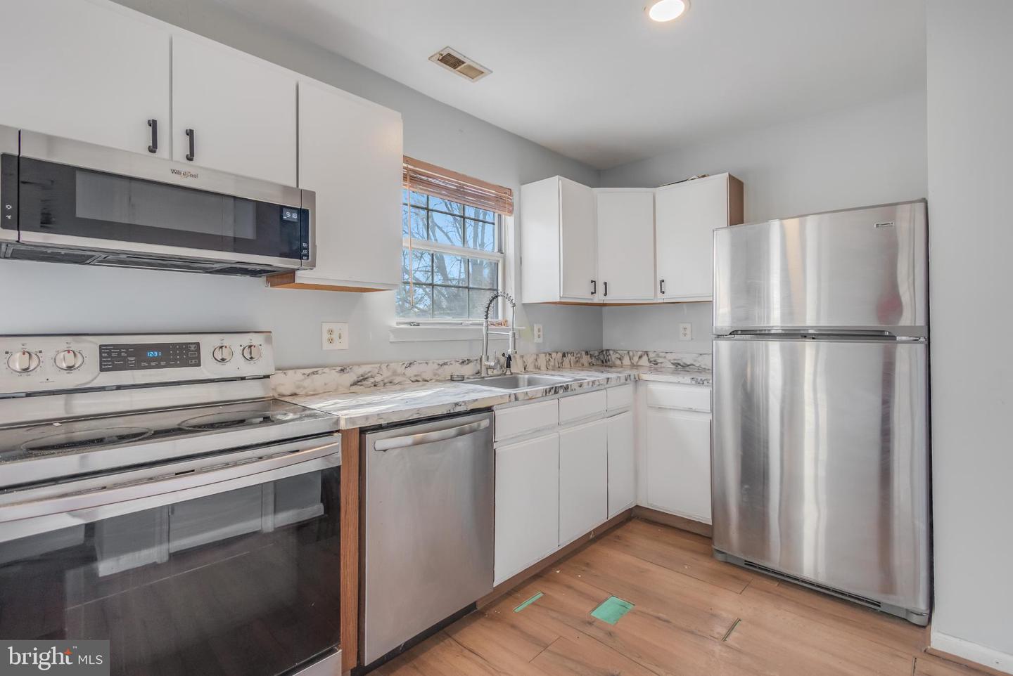 6805 Milltown Ct Property Photo 8
