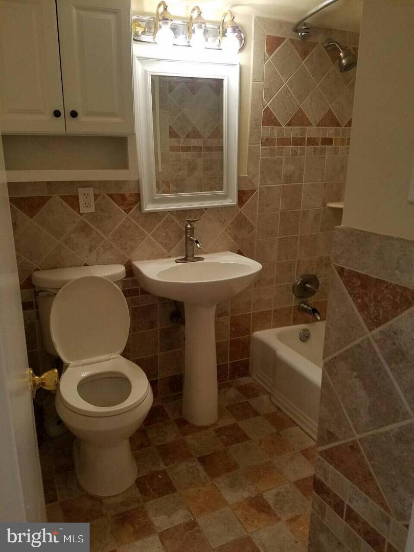 3928-d Stone Gate Dr #d Property Photo 18