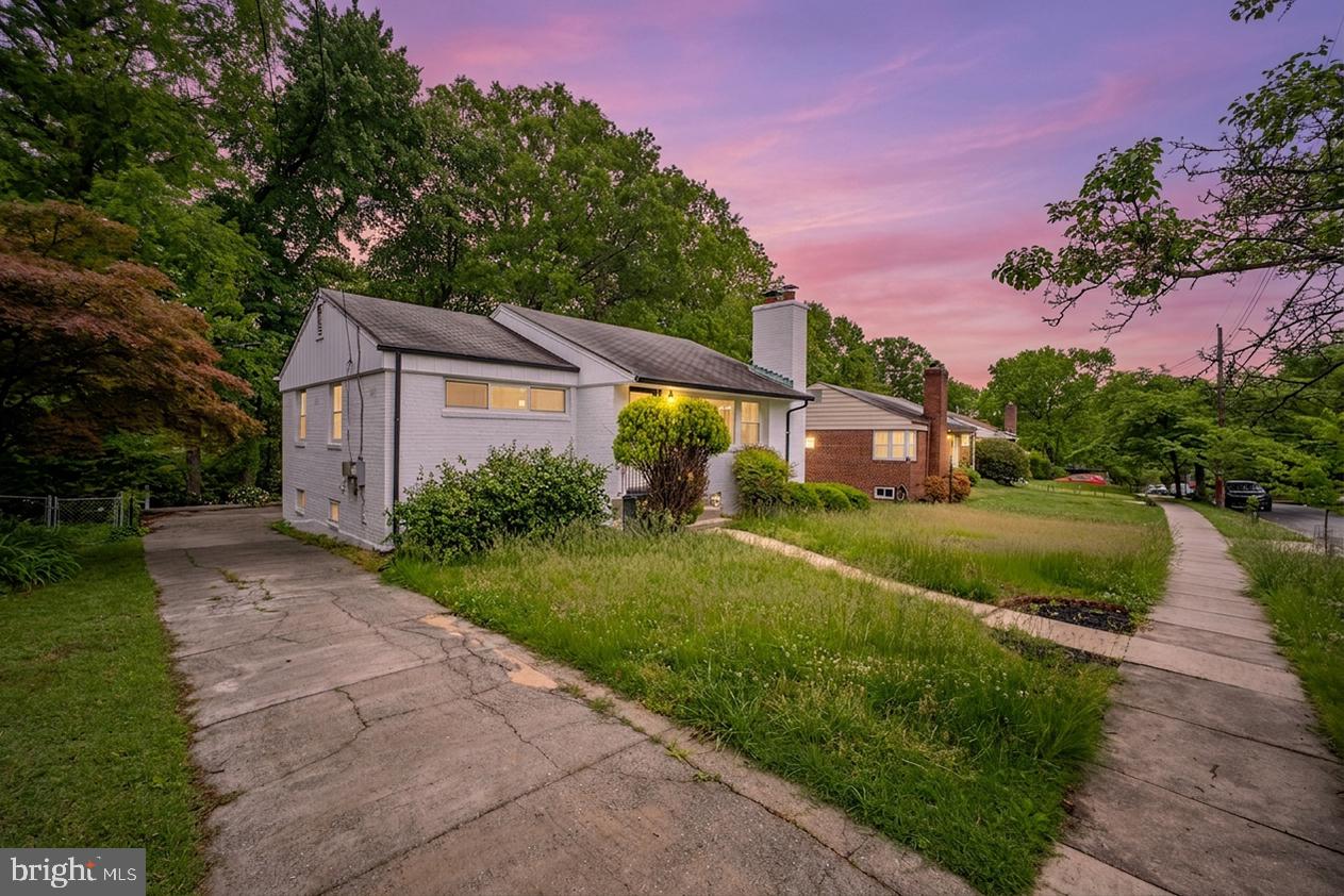 6709 FOREST HILL DR Property Photo 1