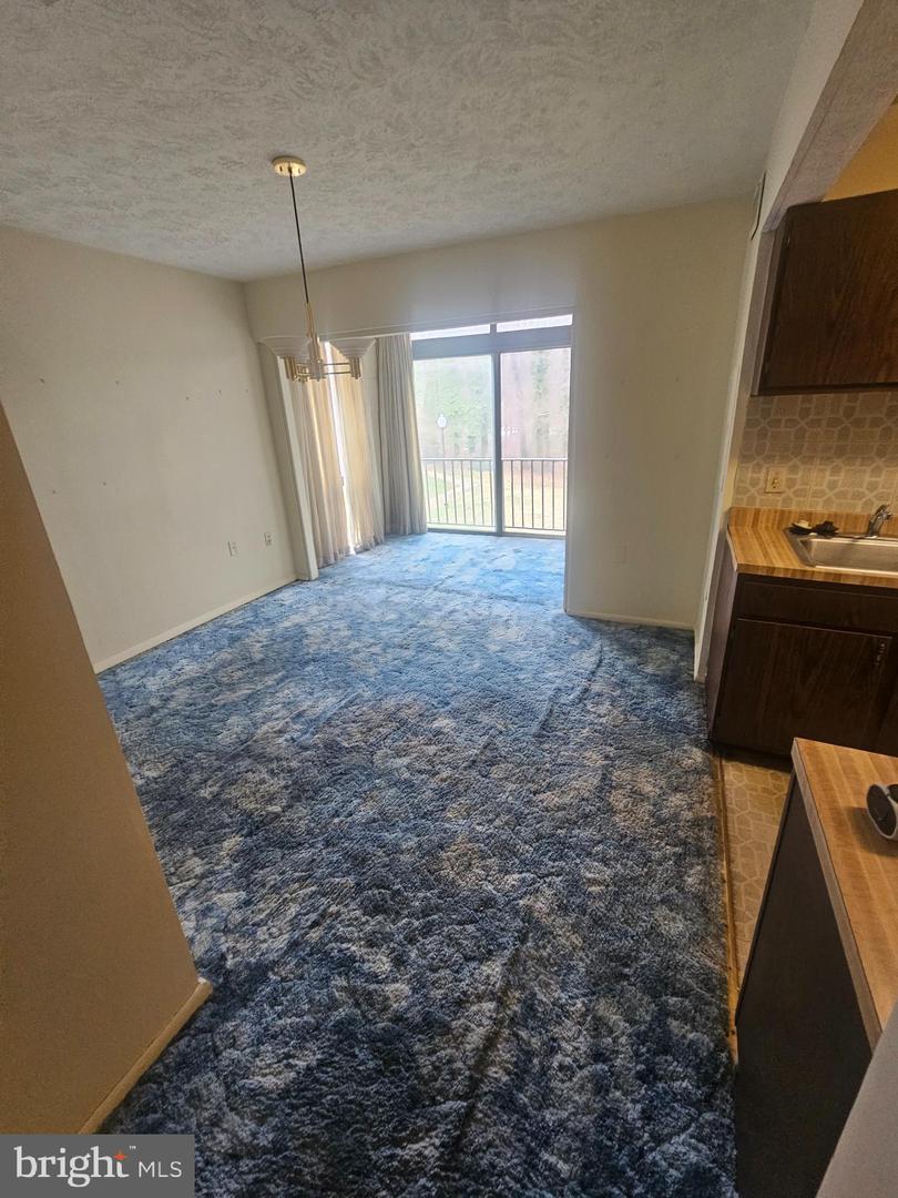 7724 Hanover Pkwy #186 Property Photo 11
