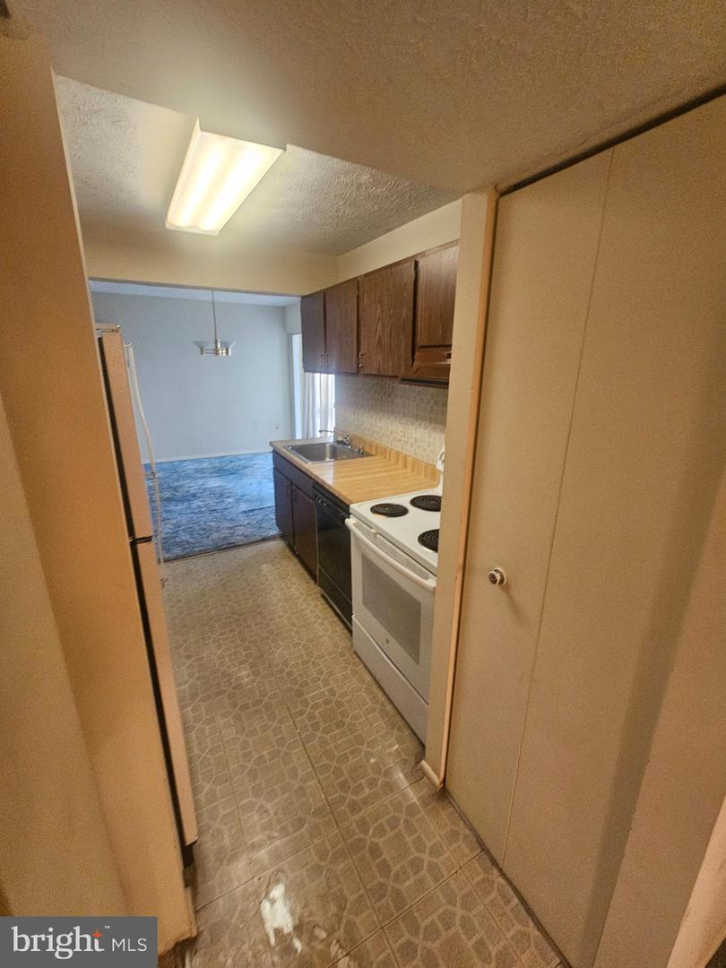 7724 Hanover Pkwy #186 Property Photo 12
