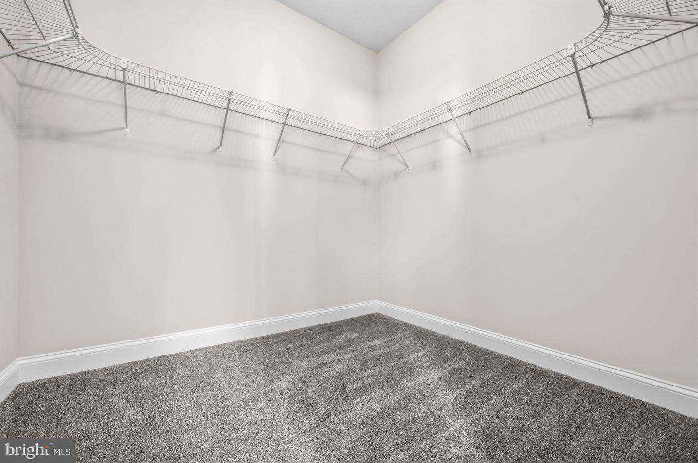 5807 Beecher St Property Photo 29