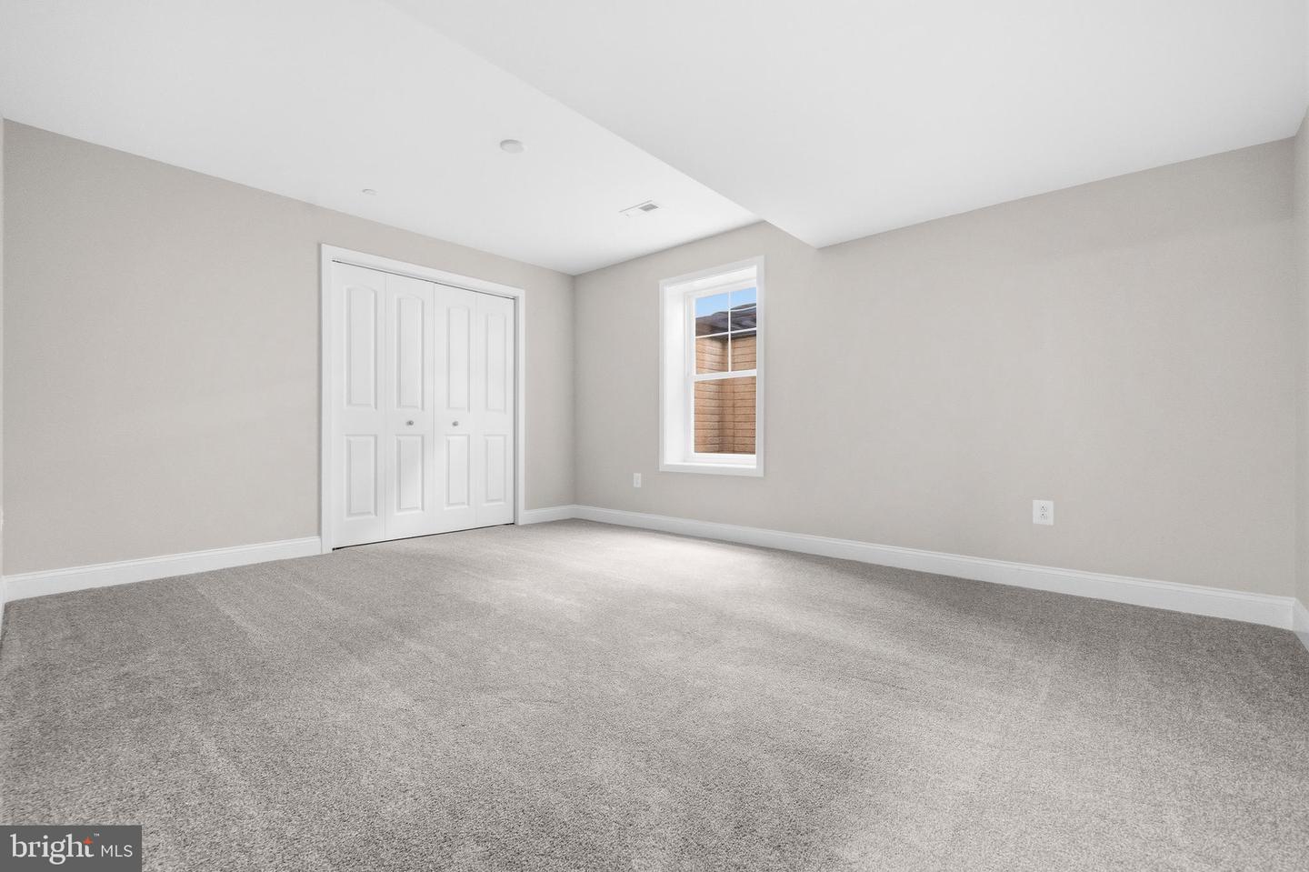 5807 Beecher St Property Photo 43