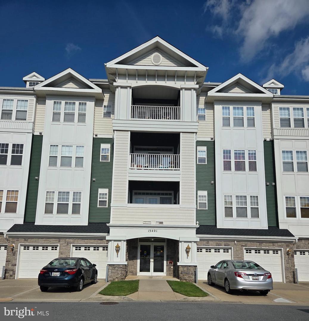 13401 Belle Chasse Blvd #312 Property Photo 1
