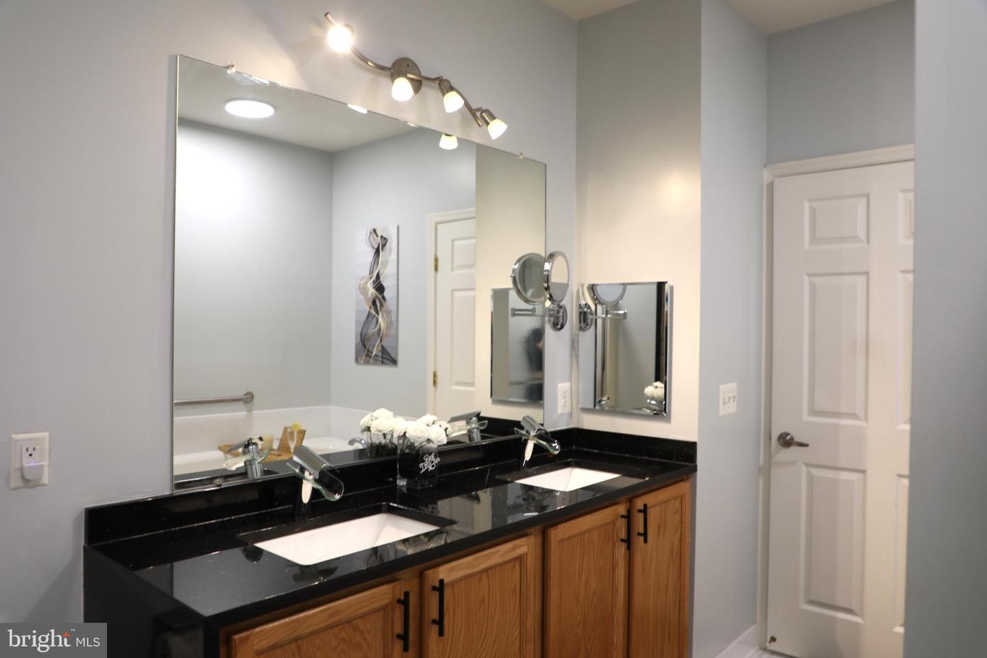 13401 Belle Chasse Blvd #312 Property Photo 22