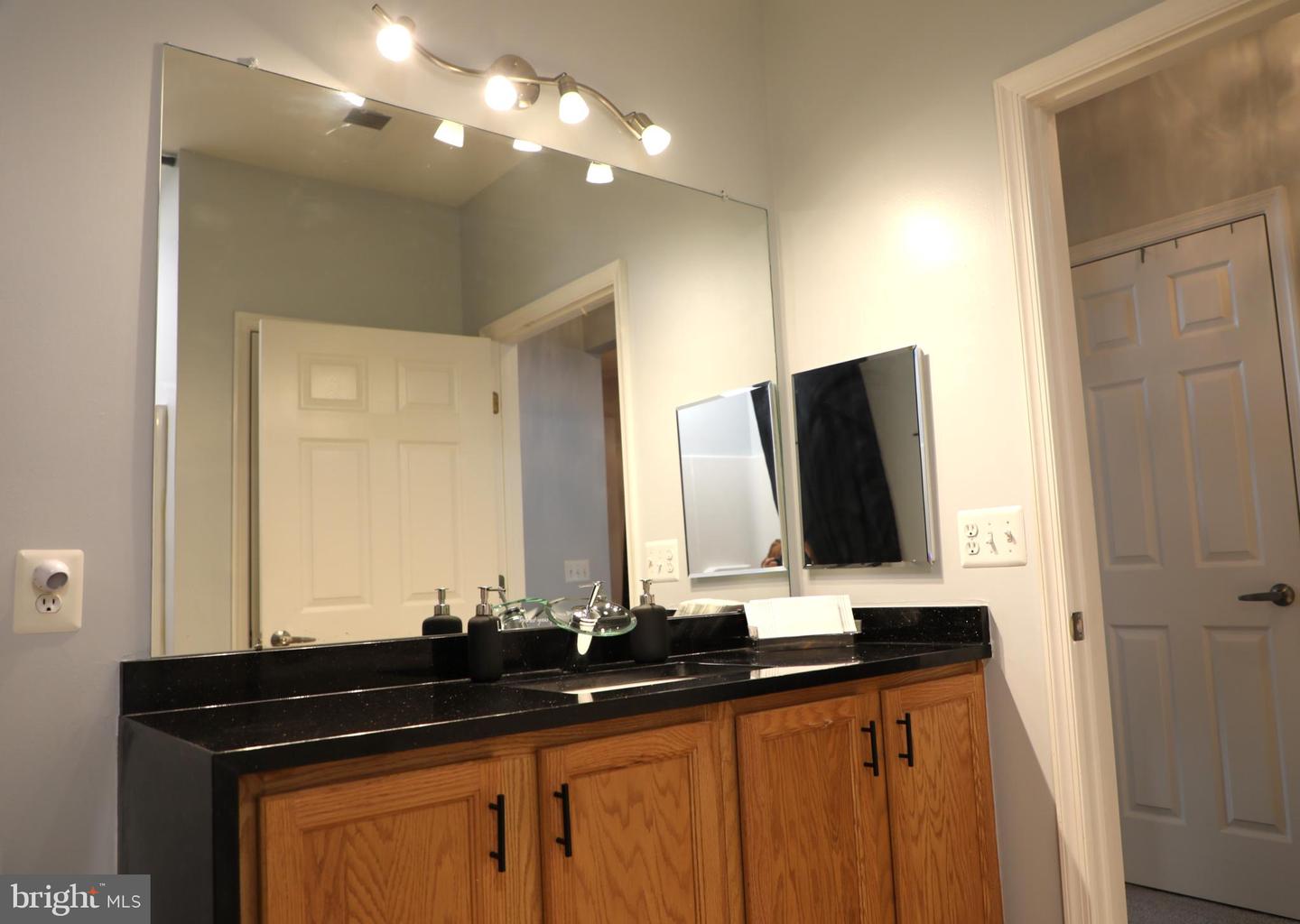 13401 Belle Chasse Blvd #312 Property Photo 33