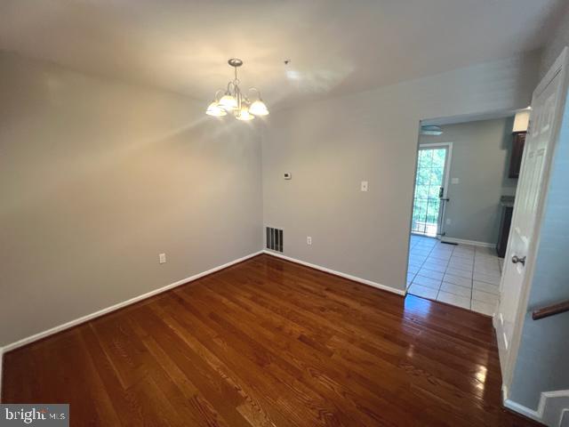 2819 Mueserbush Ct Property Photo 5