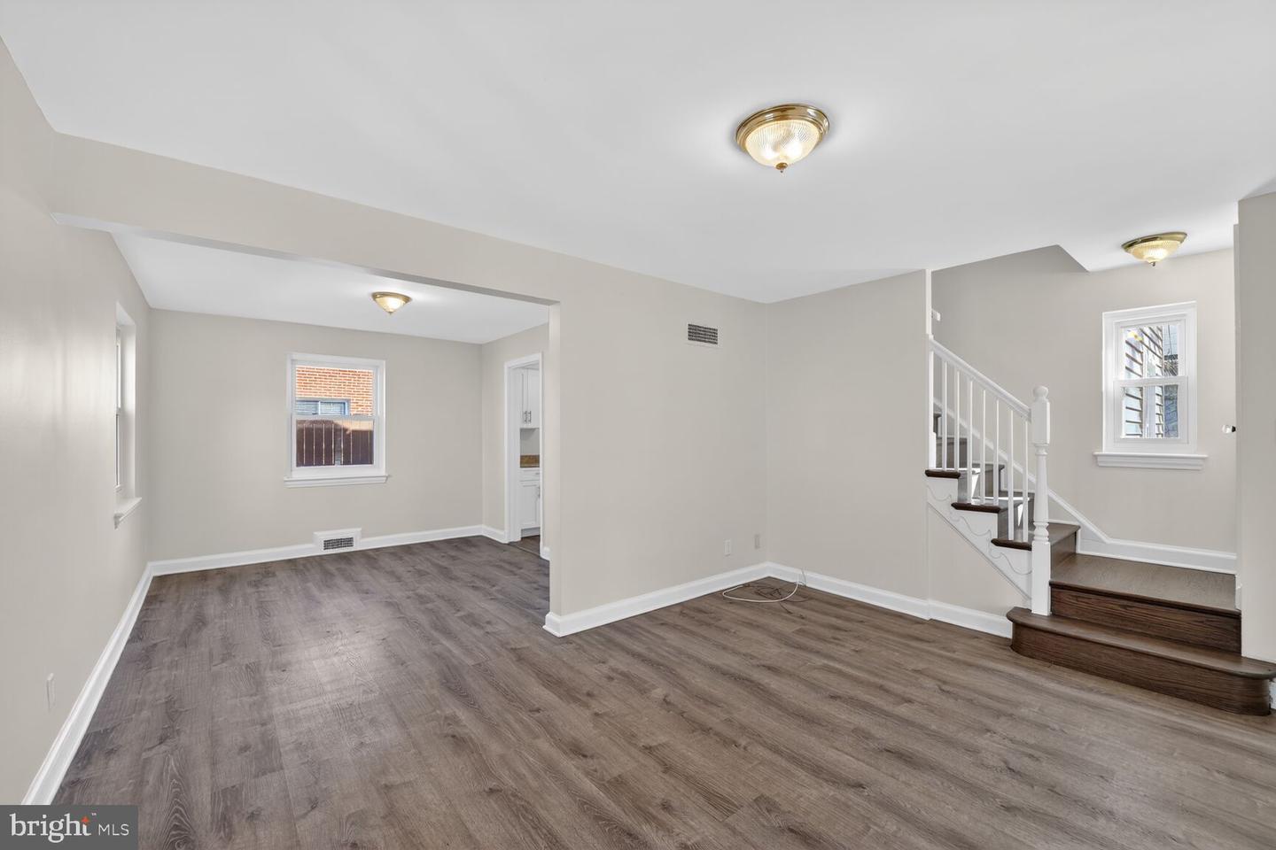 4901 Tuckerman St Property Photo 3