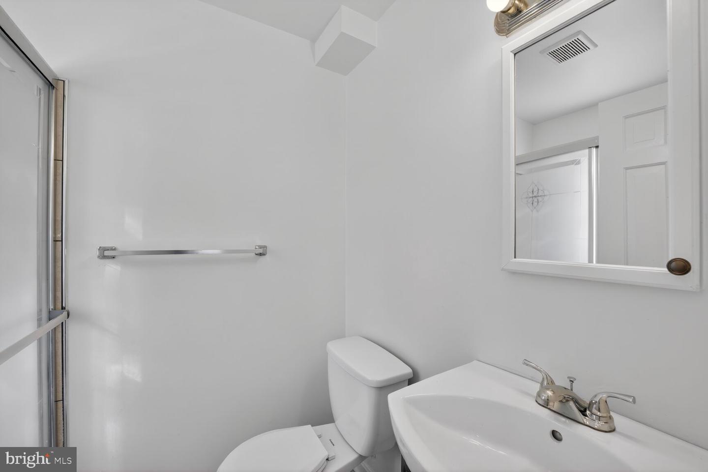 4901 Tuckerman St Property Photo 11