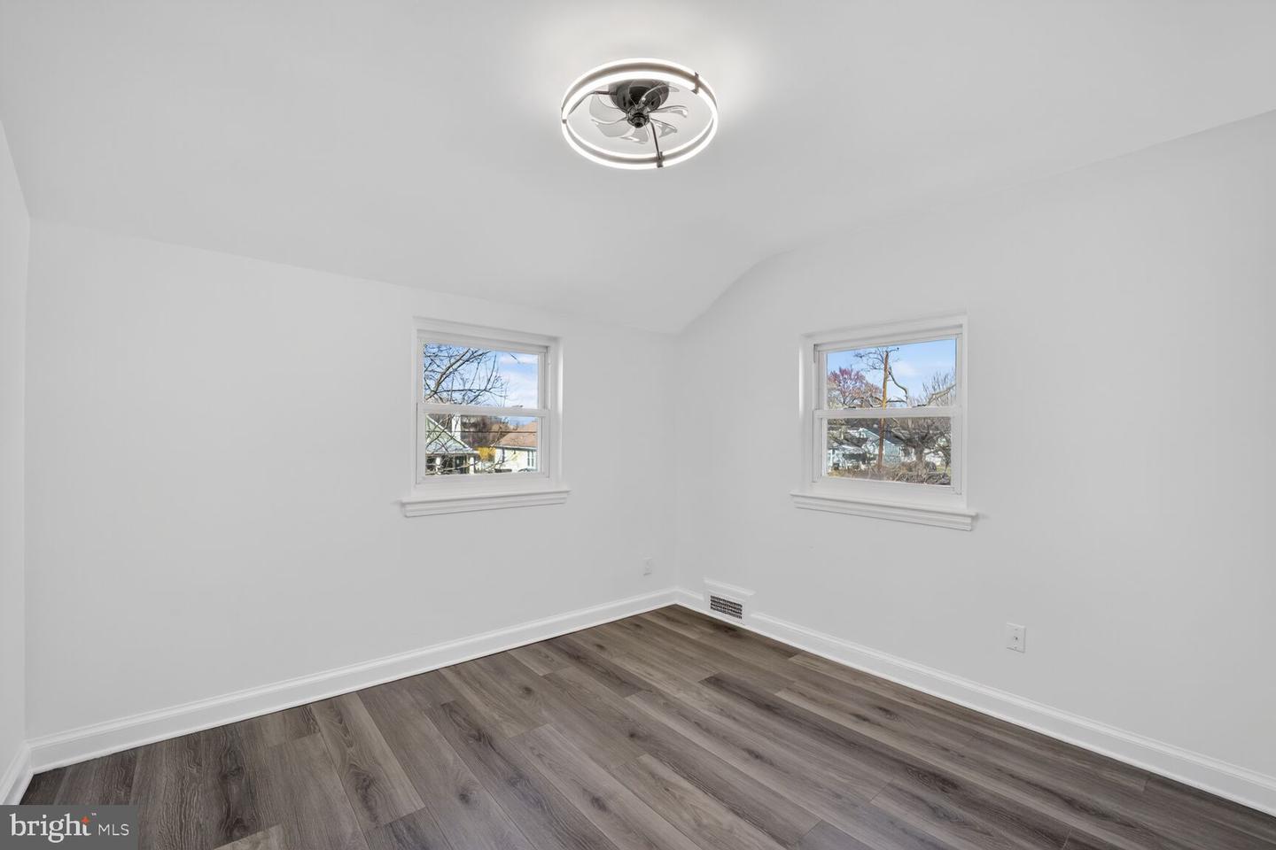 4901 Tuckerman St Property Photo 12