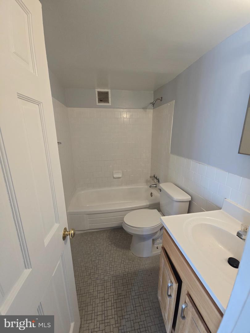 1832 Metzerott Rd #306 Property Photo 3