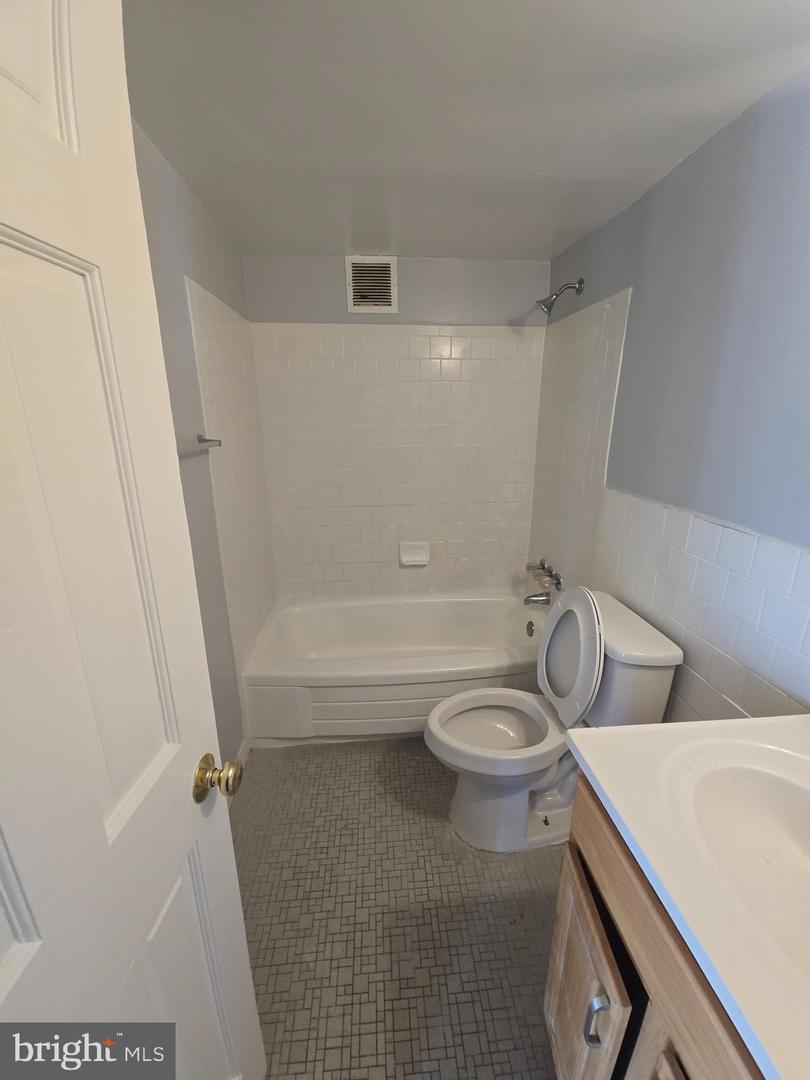1832 Metzerott Rd #306 Property Photo 7