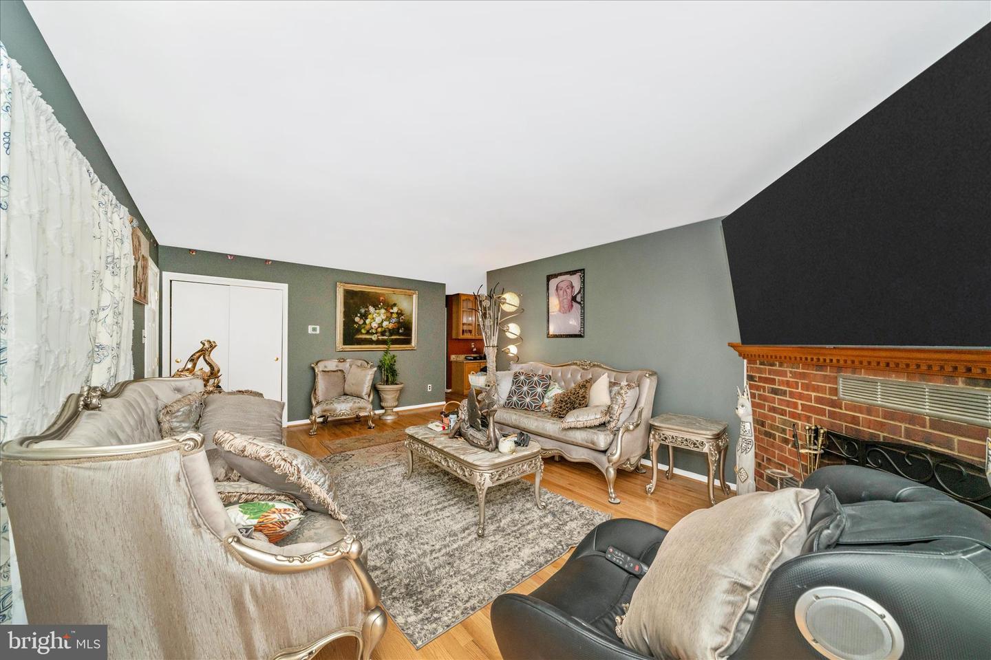 16706 Cedarforest Rd Property Photo 3