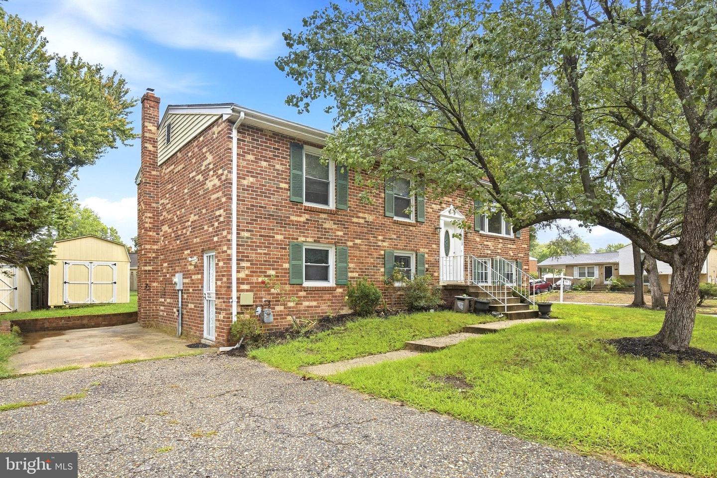 11913 Birchview Dr Property Photo 3